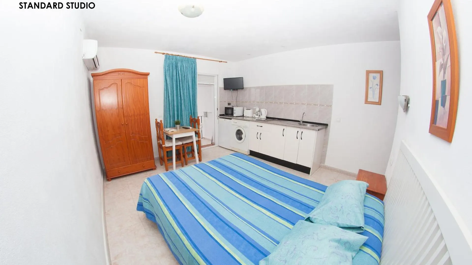 Apartamentos Rurales Santos Benajarafe 0*,